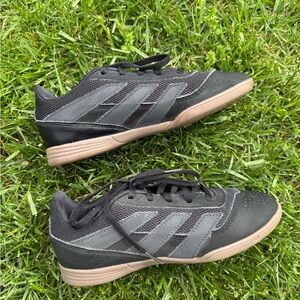 Adidas Youth Predator Sala Indoor Soccer Shoes Size 3